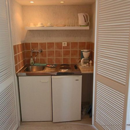 Ariel Apartmanok Сиофок Екстериор снимка