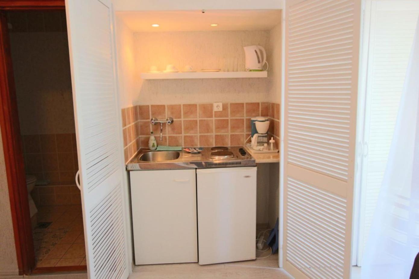 Ariel Apartmanok Сиофок Екстериор снимка